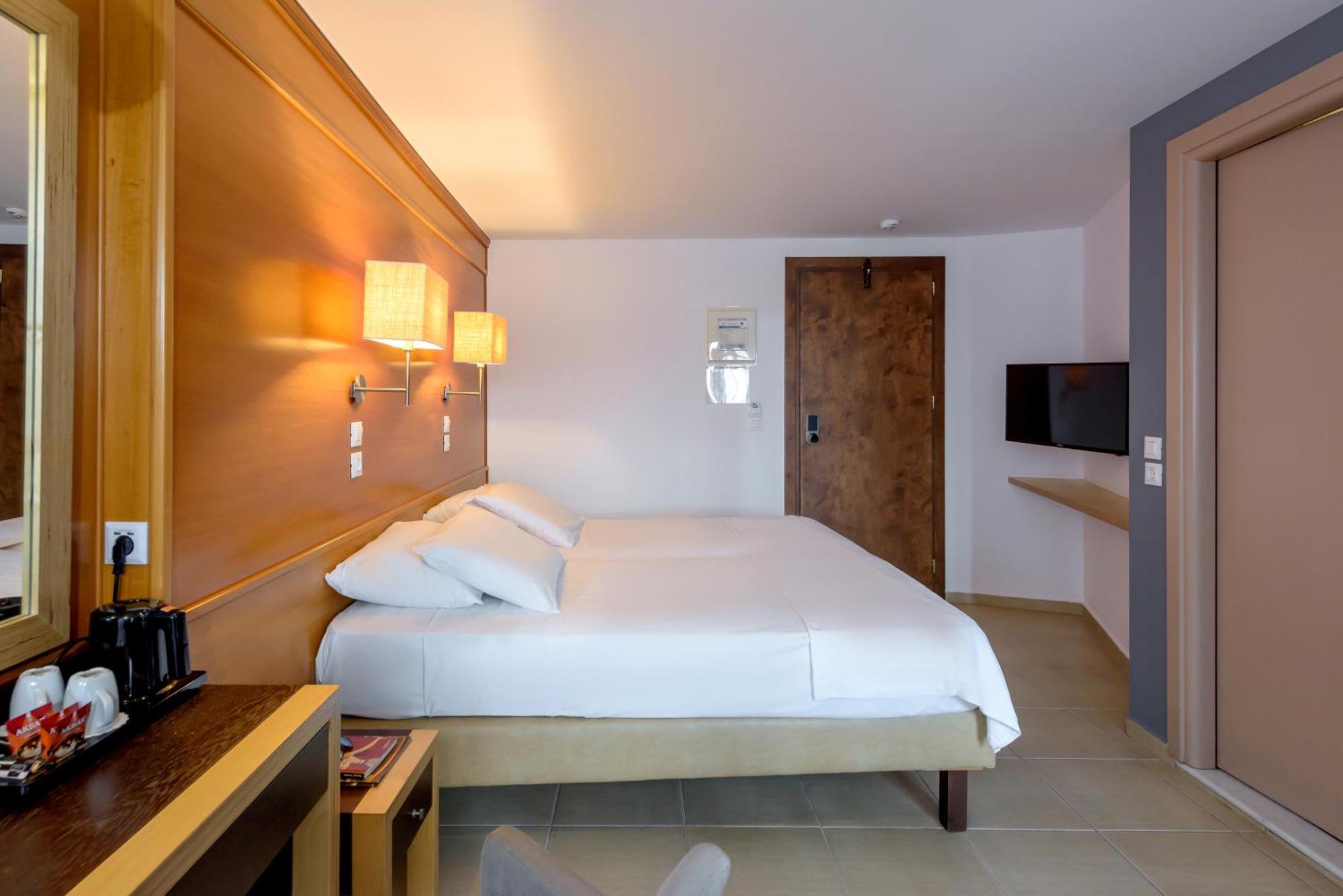 Hotel Iraklion Hotel 3*